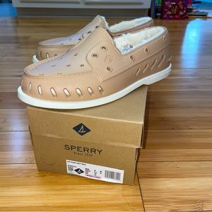 NWT Sperry shoes
